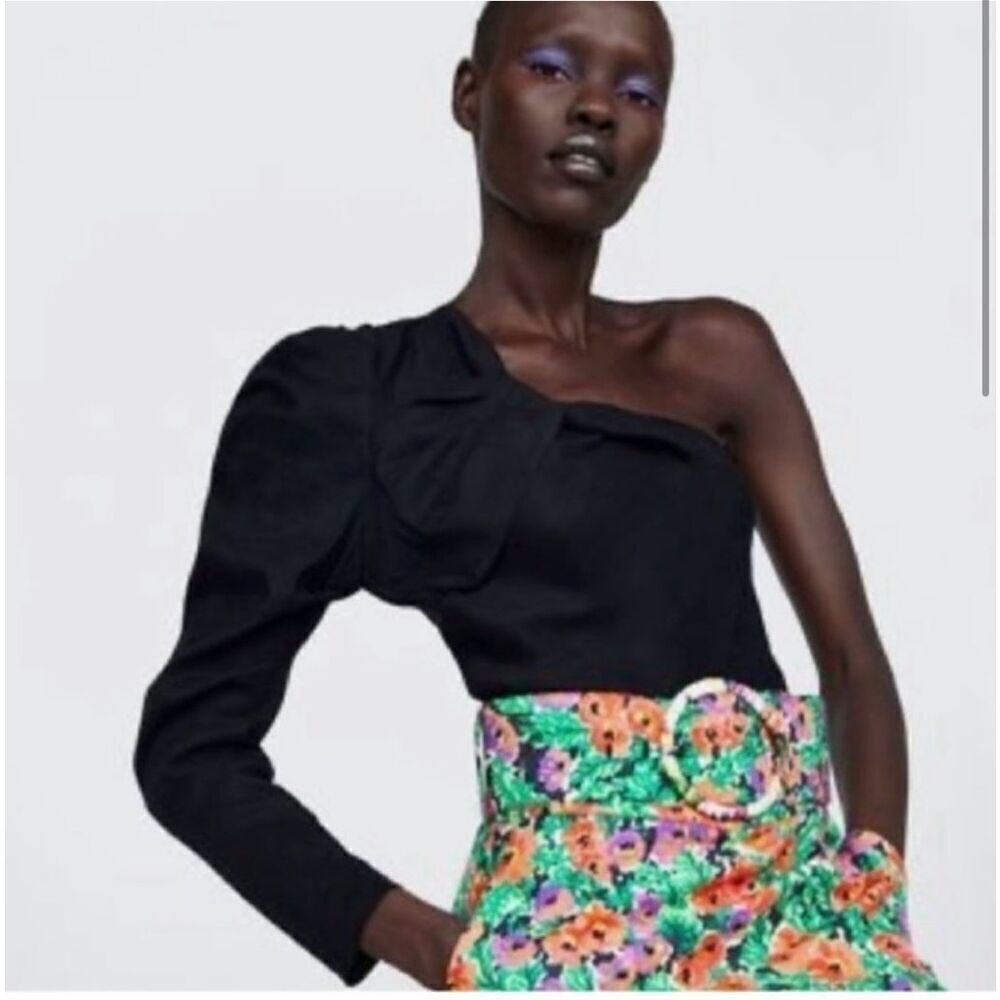 🌸 ZARA Black Linen Blend One Shoulder Top Blouse Size Medium